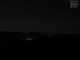 22 : 56