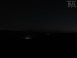 03 : 08