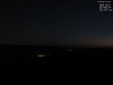 03 : 16