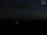 03 : 24
