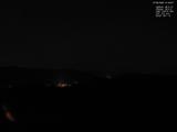 01 : 48