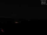 02 : 04