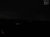 03 : 04