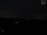 03 : 24