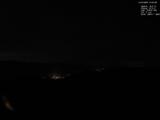 01 : 04