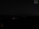 03 : 04