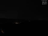 02 : 00
