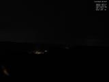 03 : 04