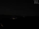 22 : 56