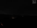 03 : 04