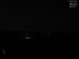 02 : 00