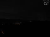 22 : 56