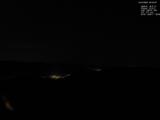 02 : 04