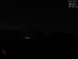 02 : 28