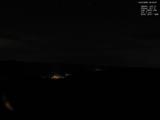 03 : 04