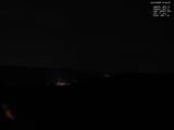 01 : 44