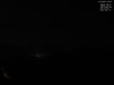 01 : 48
