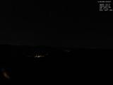 02 : 00