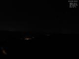 02 : 04