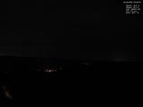 23 : 08