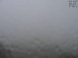 09 : 48