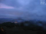 19 : 48