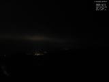 22 : 56