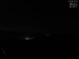 02 : 04