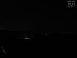 02 : 00