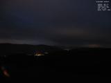 19 : 56