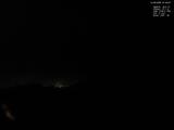 01 : 48