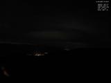 21 : 00