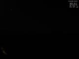 03 : 32
