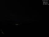 02 : 00