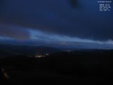 05 : 44
