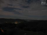 01 : 44