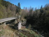 15 : 48