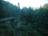 07 : 04