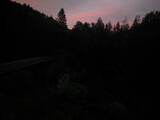06 : 00