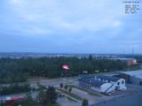 21 : 00