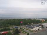 06 : 00