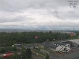 15 : 00