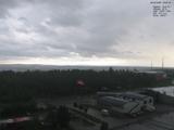 18 : 40