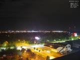 23 : 00