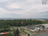 09 : 48