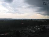 19 : 00