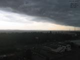 19 : 04