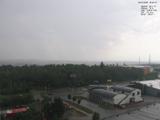 15 : 44