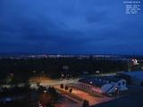 04 : 48