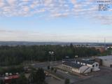 07 : 04